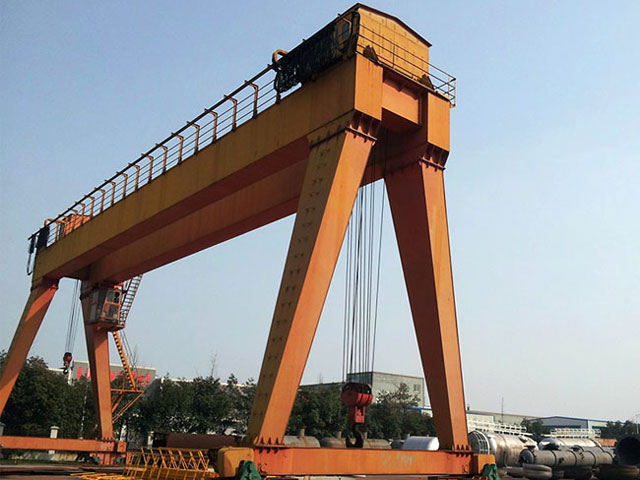 山東行車廠家,山東巨人重工機(jī)械有限公司