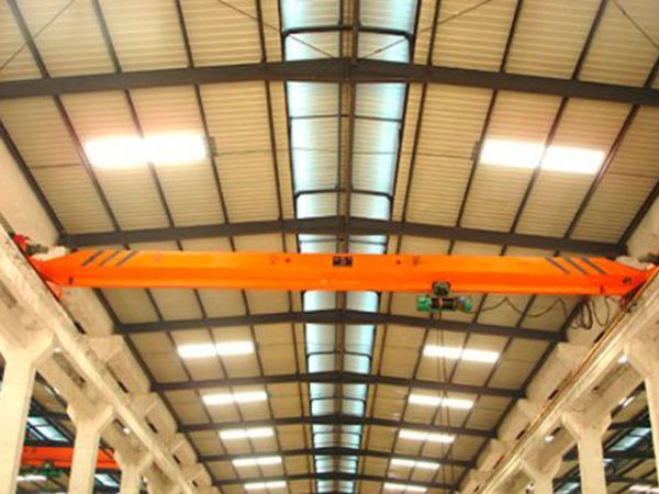 懸掛起重機(jī)的特點及使用介紹